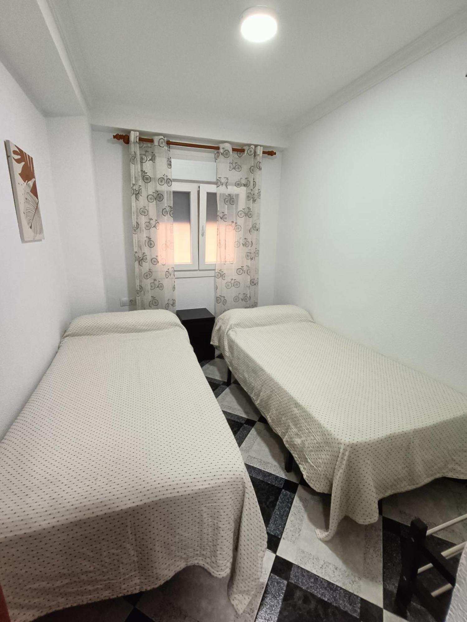 Апартаменты Piso Calidad Precio Junto A La Playa De La Victoria Кадис Экстерьер фото